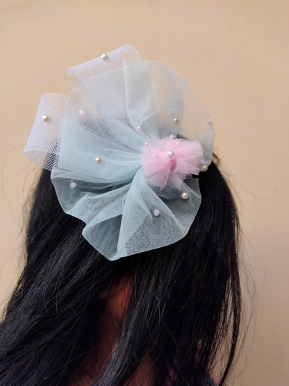 Pastel fascinator