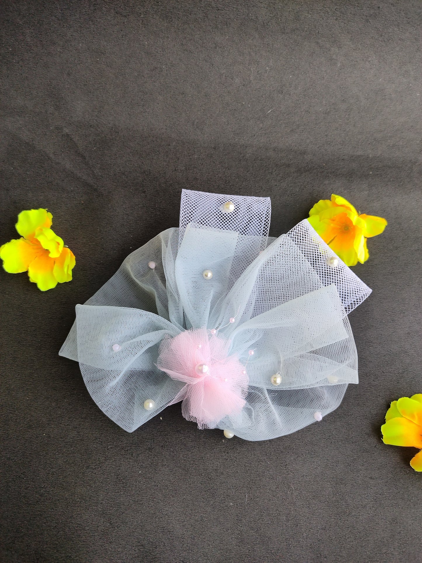 Pastel fascinator