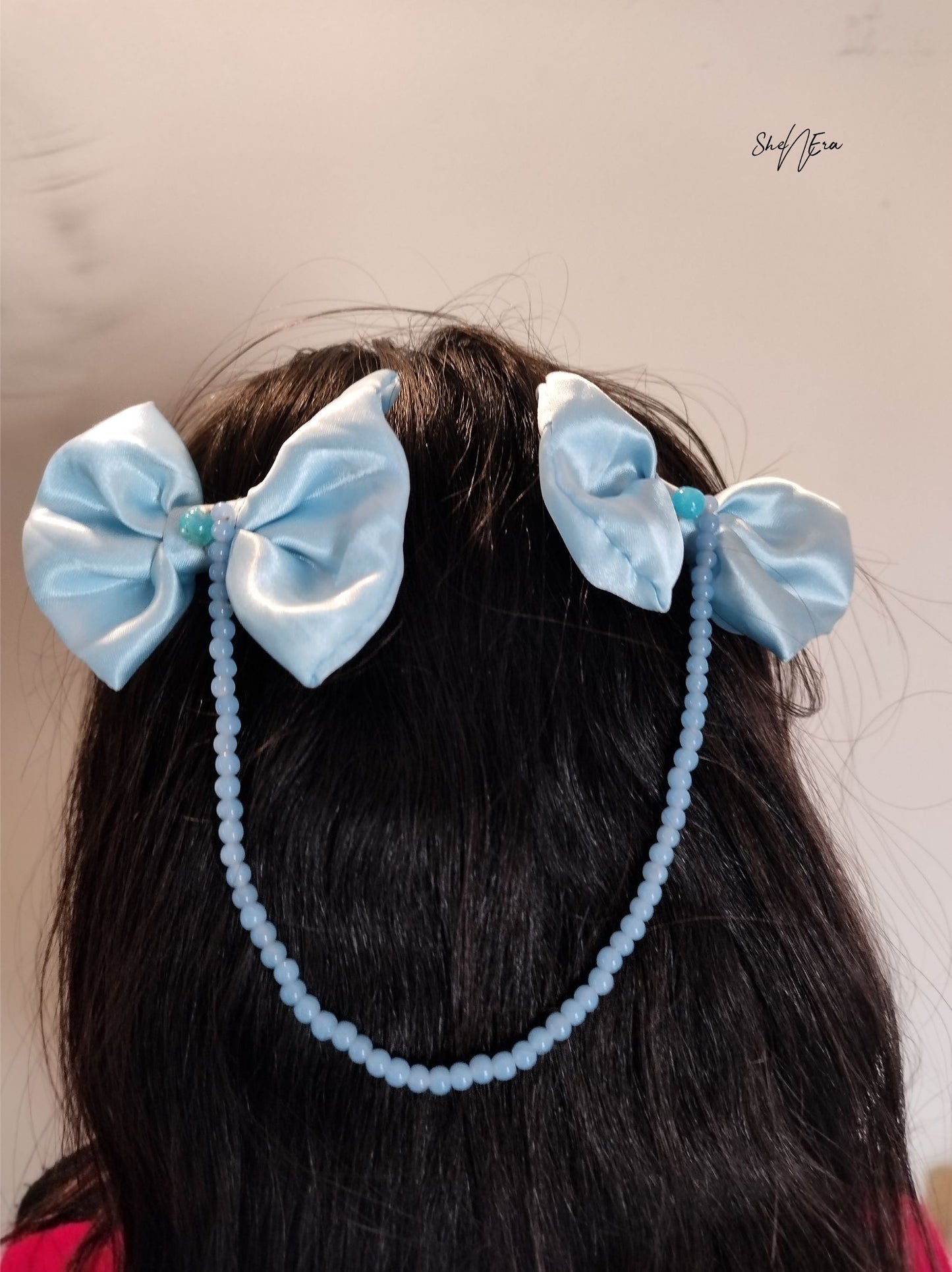 Korean style chain  Bow clip