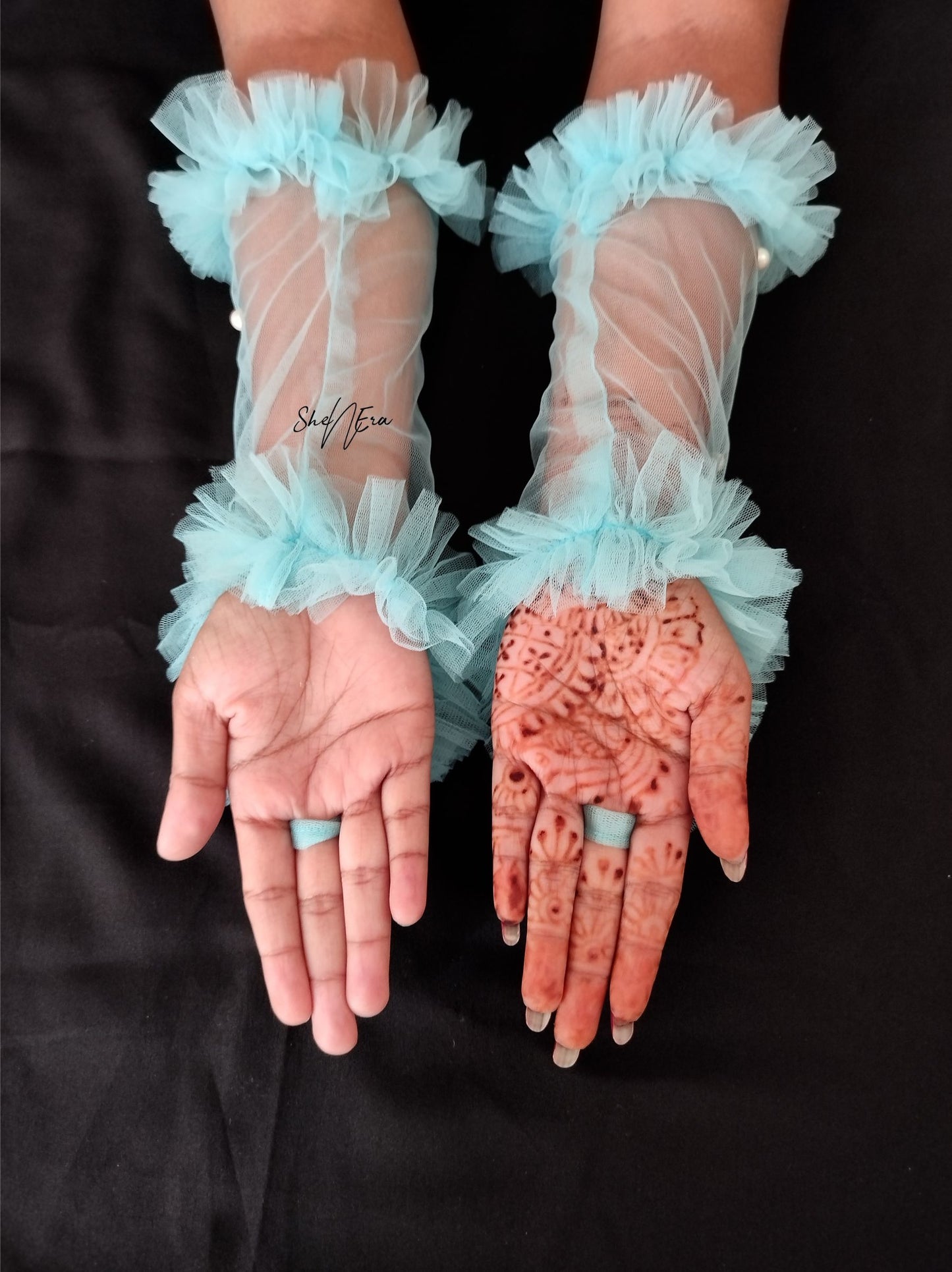 Sky Blue Elsa Gloves